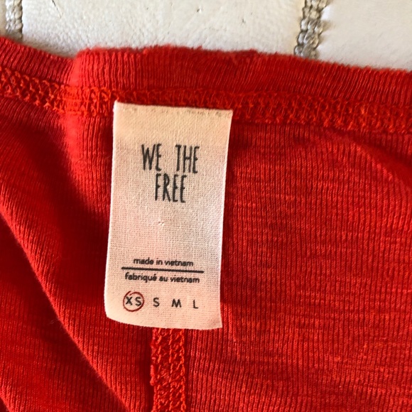 WE THE FREE DEEP ORANGE TOP - Picture 4 of 4